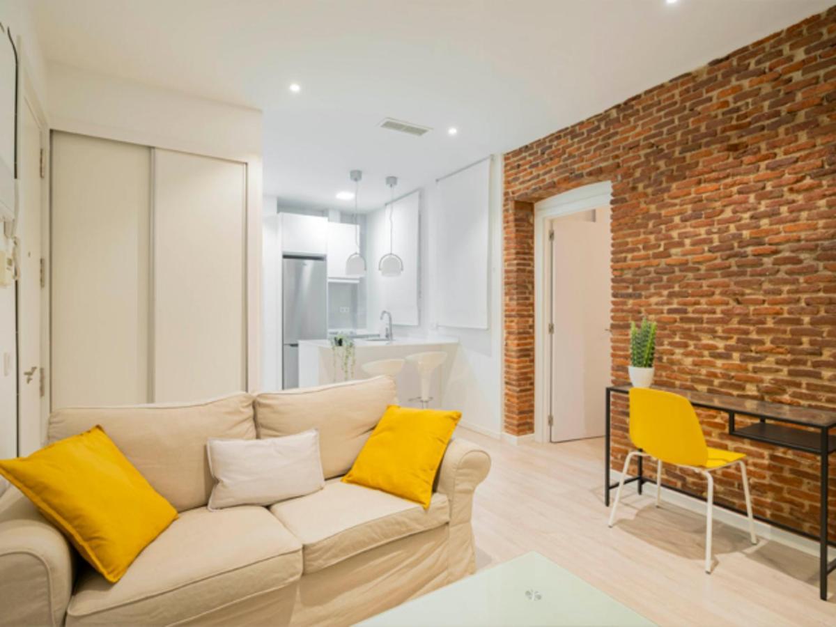 2 Bedroom Flat In La Latina-Carn Μαδρίτη Εξωτερικό φωτογραφία